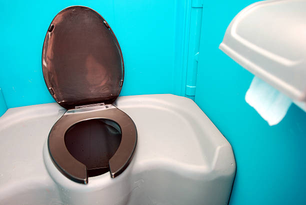 Portable Toilet Options We Offer in Kelseyville, CA